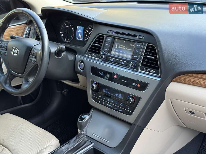 Седан Hyundai Sonata 2015 в Києві