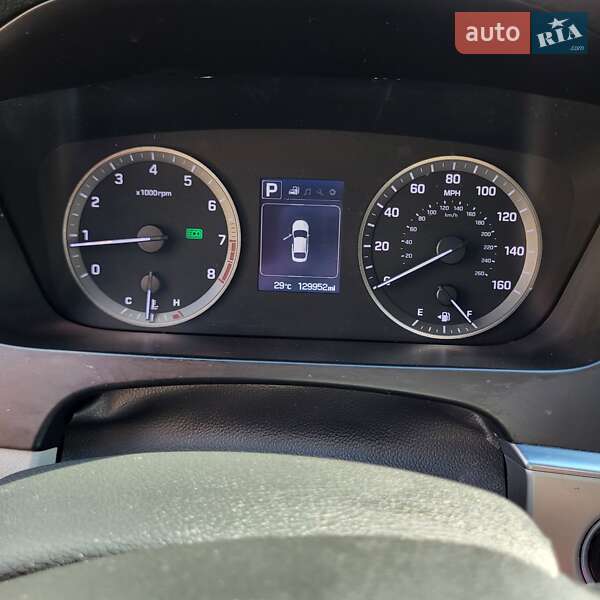 Седан Hyundai Sonata 2015 в Львове