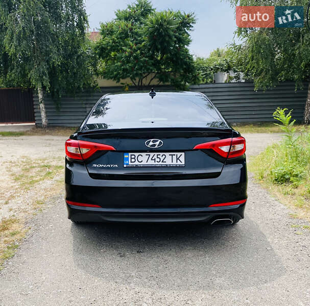 Седан Hyundai Sonata 2016 в Киеве