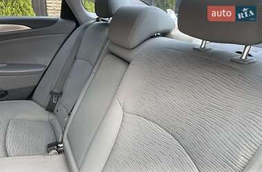 Седан Hyundai Sonata 2011 в 
