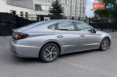 Седан Hyundai Sonata 2021 в 
