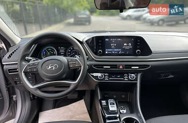 Седан Hyundai Sonata 2021 в 