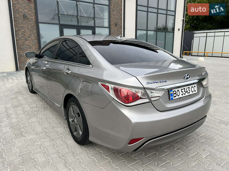 Седан Hyundai Sonata 2012 в Тернополе