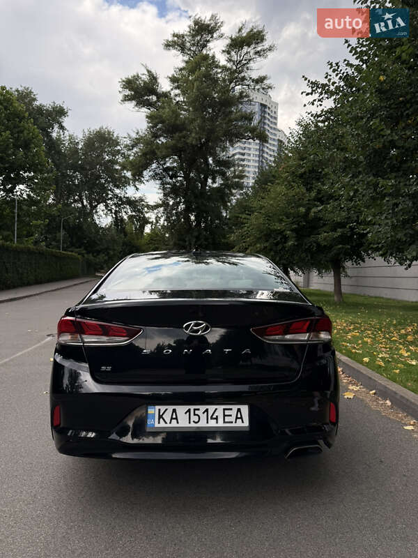 Седан Hyundai Sonata 2018 в Киеве