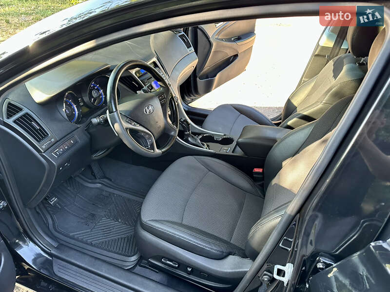 Седан Hyundai Sonata 2013 в Одессе