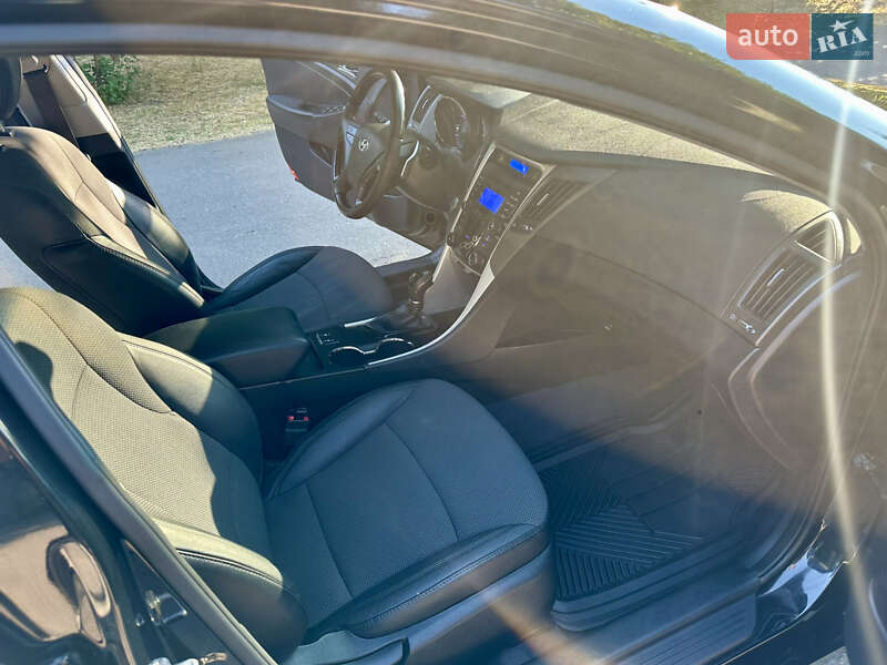 Седан Hyundai Sonata 2013 в Одессе