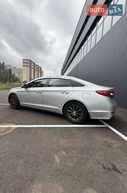 Седан Hyundai Sonata 2015 в 