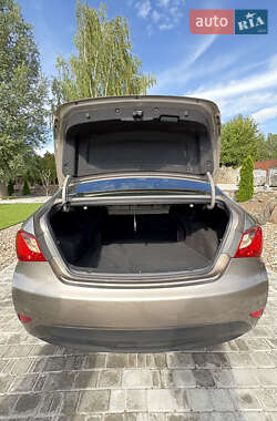 Седан Hyundai Sonata 2013 в Каменец-Подольском