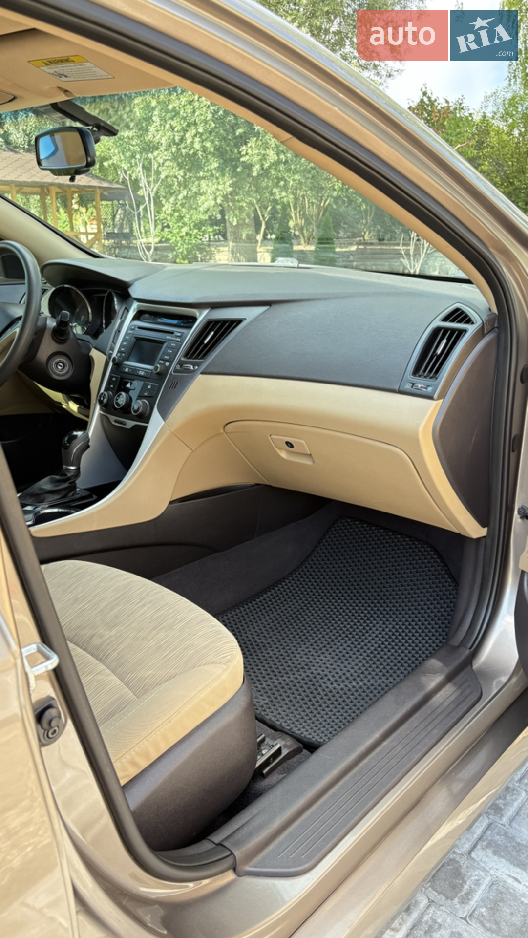 2013 Hyundai Sonata - мініатюра 16