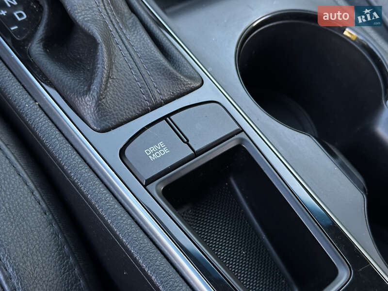 Седан Hyundai Sonata 2015 в Одессе