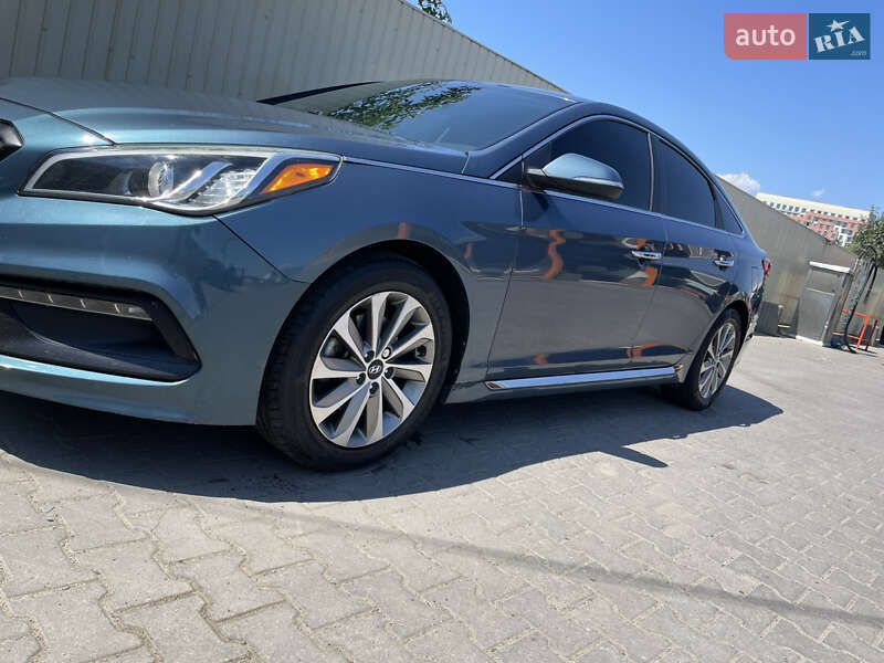 Седан Hyundai Sonata 2015 в Одессе