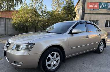 Седан Hyundai Sonata 2006 в Ахтырке