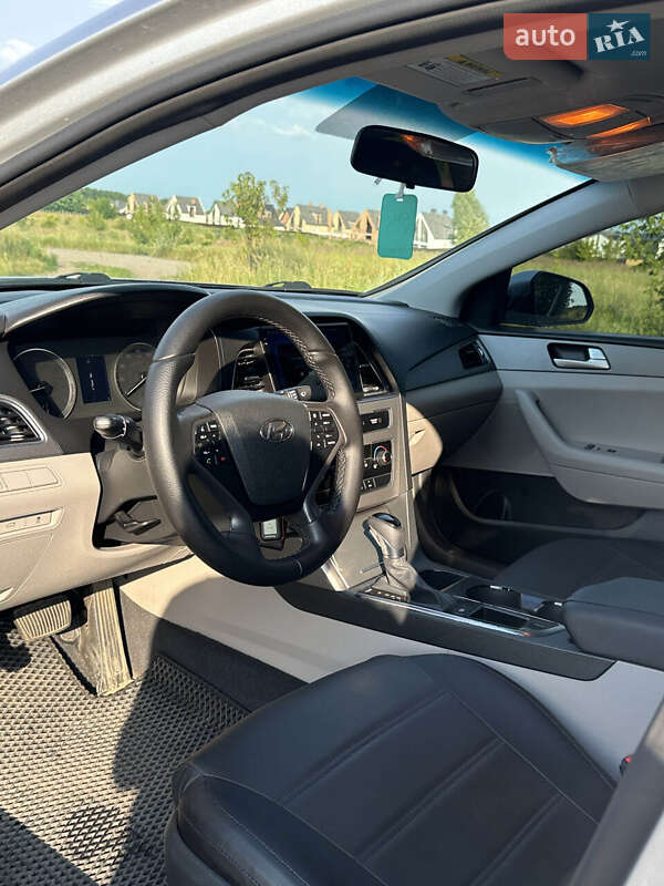 Седан Hyundai Sonata 2014 в Білогородці