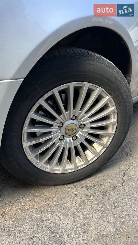 Седан Hyundai Sonata 2008 в Львове