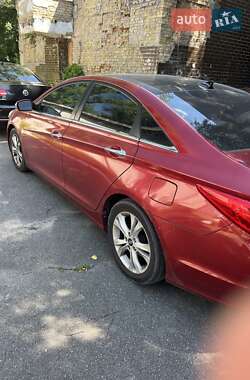 Седан Hyundai Sonata 2013 в Киеве