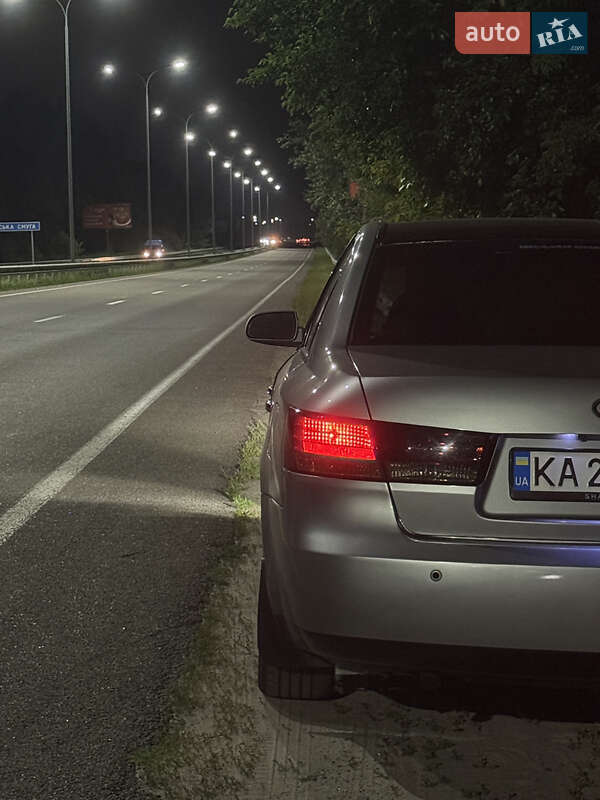Седан Hyundai Sonata 2006 в Киеве