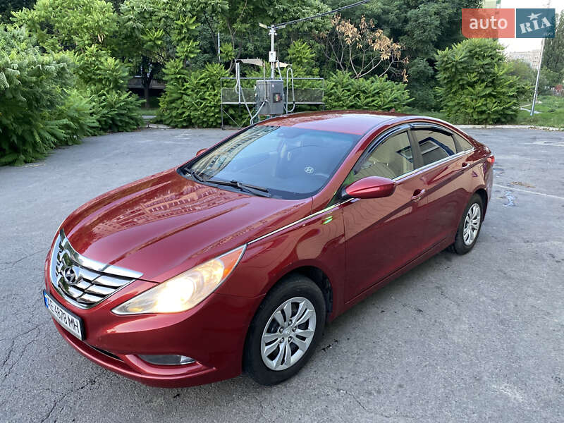 Hyundai Sonata 2010