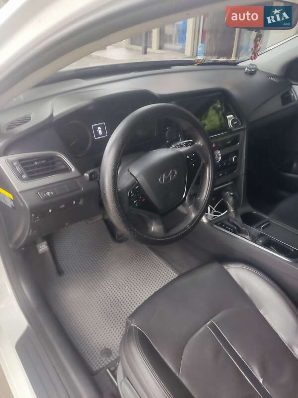 Седан Hyundai Sonata 2015 в Одессе фото 4 Седан Hyundai Sonata 2015 в Одессе