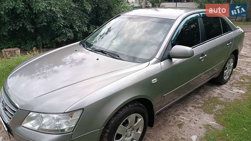 Hyundai Sonata 2008