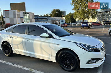 Седан Hyundai Sonata 2016 в Одессе