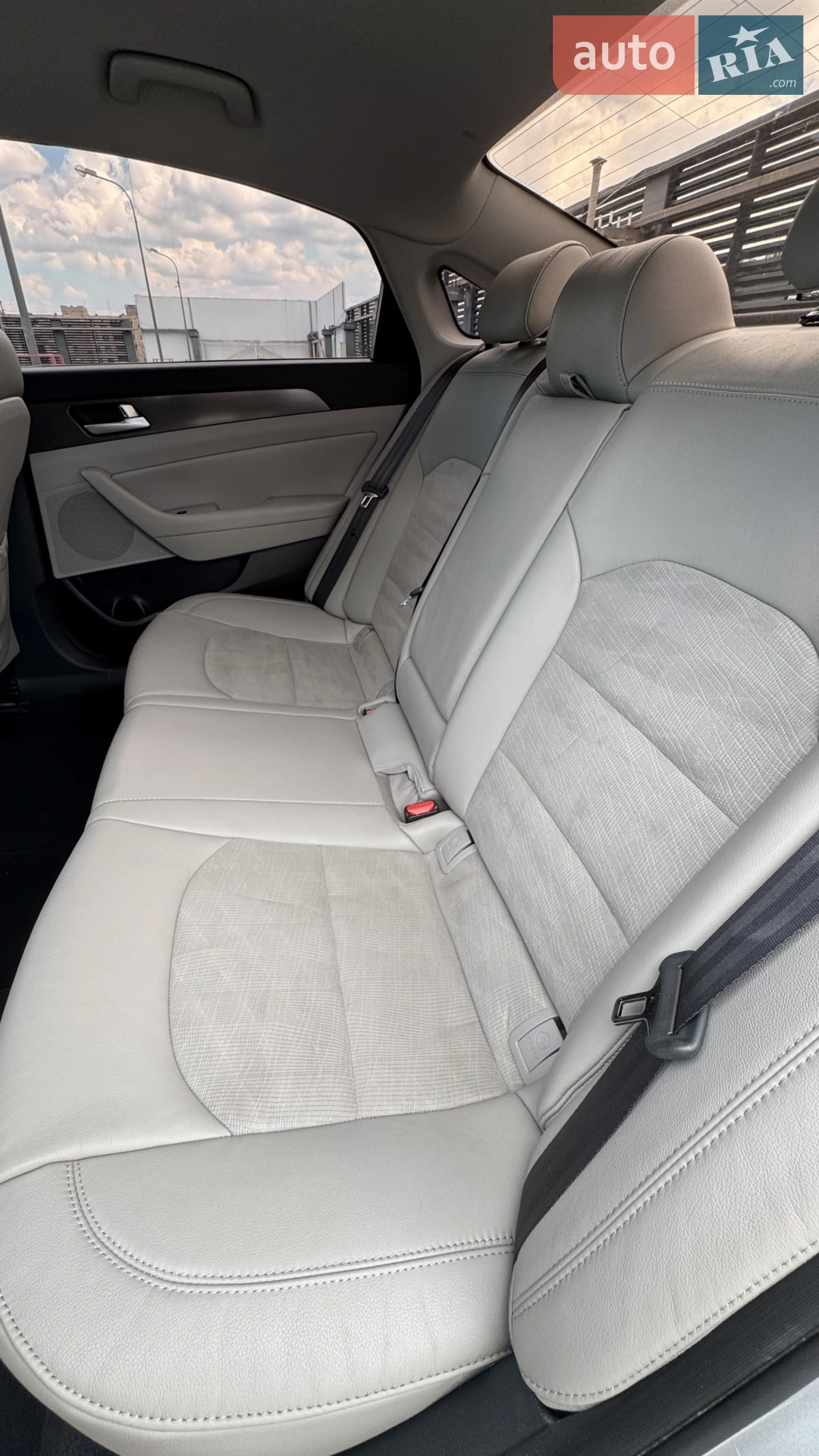 2015 Hyundai Sonata - мініатюра 15