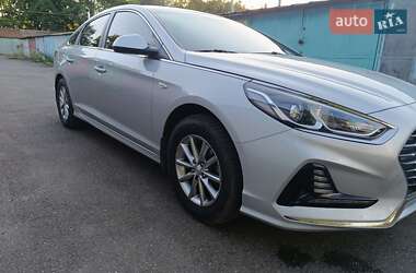 Седан Hyundai Sonata 2017 в 