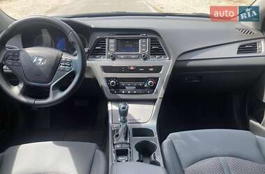 Седан Hyundai Sonata 2016 в Дніпрі
