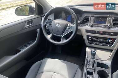 Седан Hyundai Sonata 2016 в Дніпрі