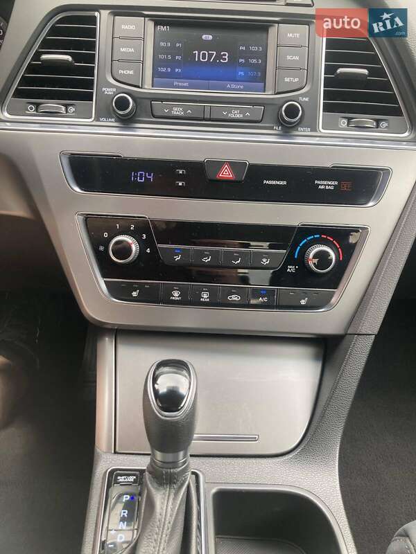 Седан Hyundai Sonata 2016 в Дніпрі