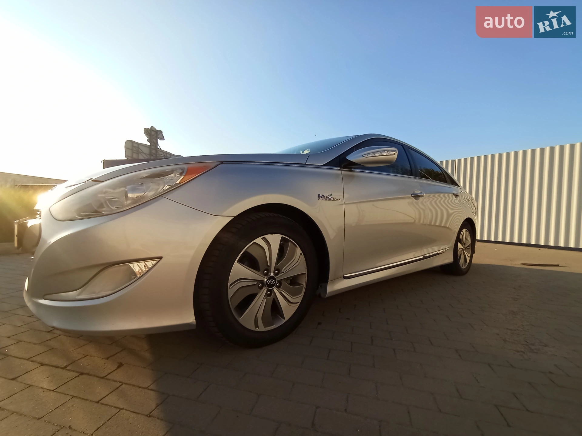 2013 Hyundai Sonata - мініатюра 17