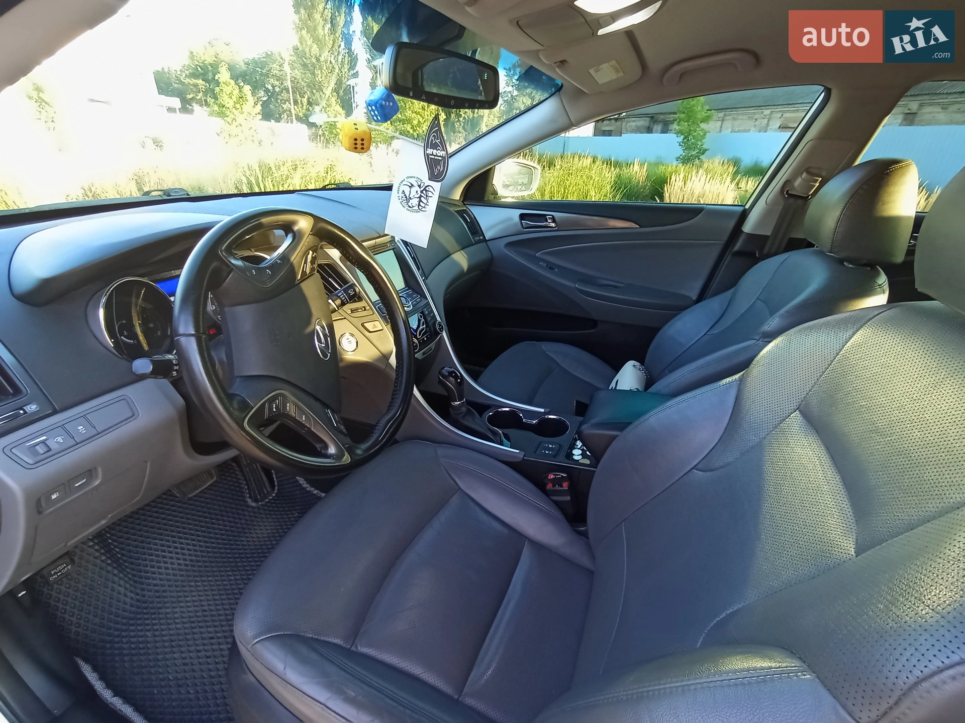 2013 Hyundai Sonata - мініатюра 23