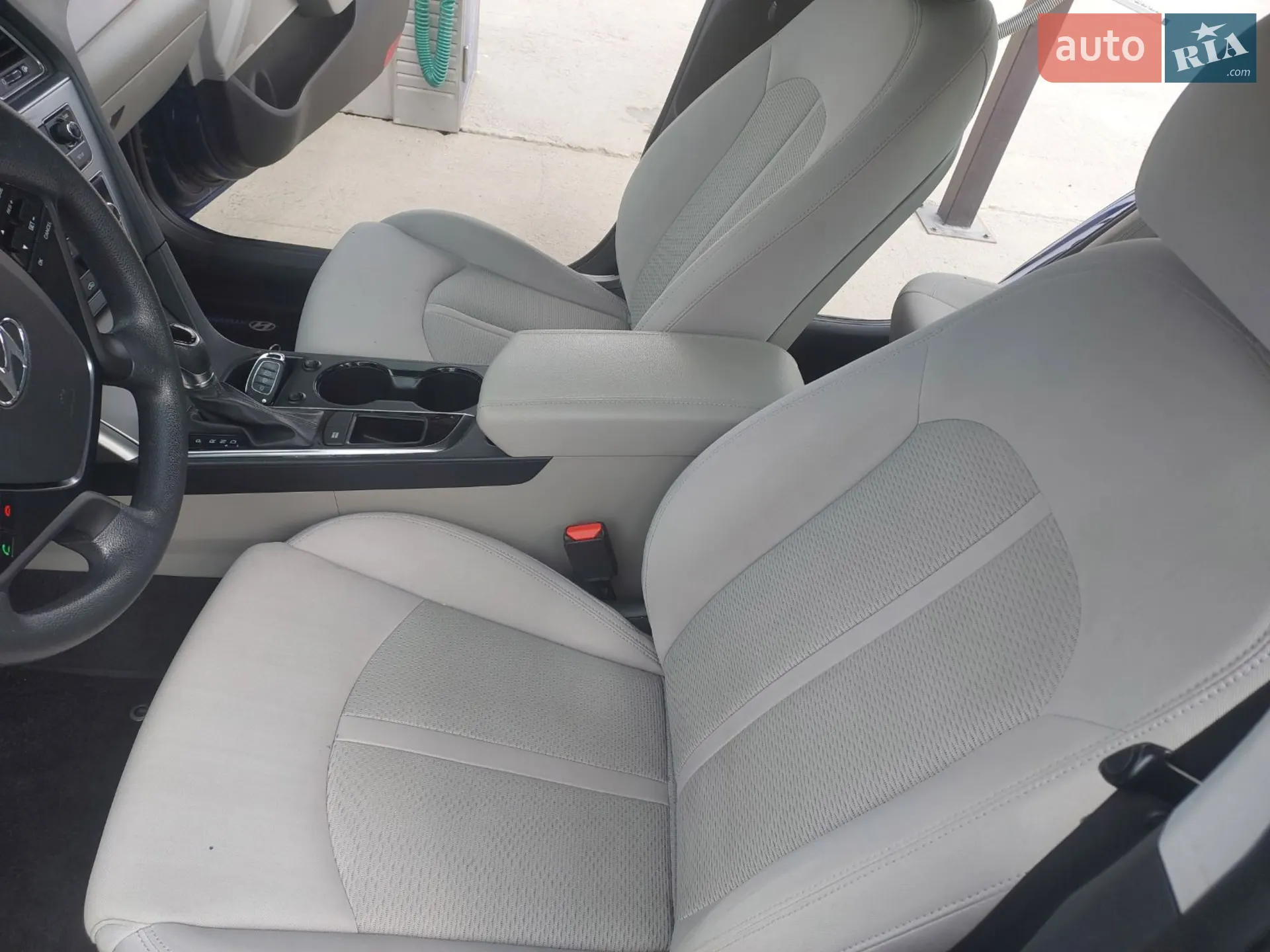 2016 Hyundai Sonata - мініатюра 14