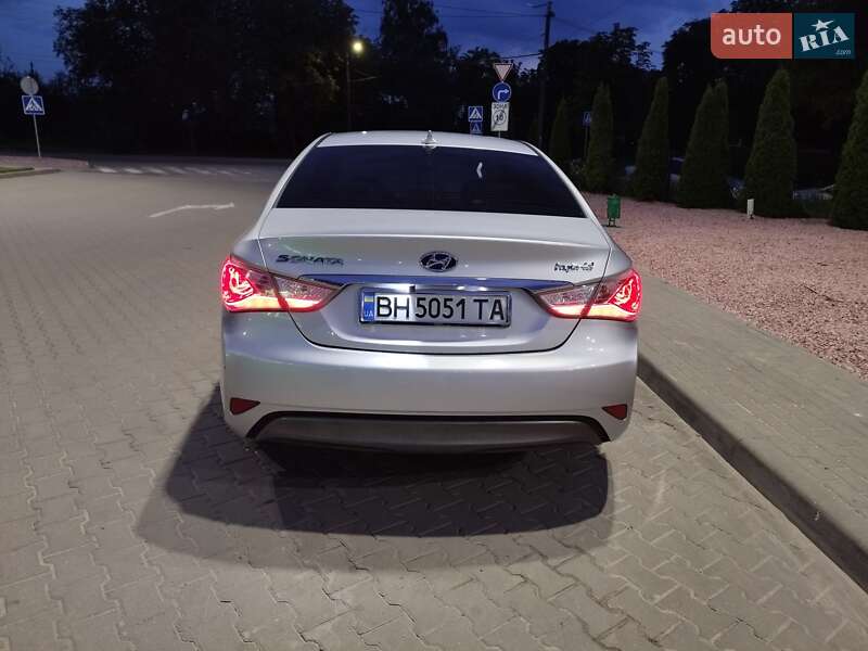 Седан Hyundai Sonata 2012 в Ивано-Франковске
