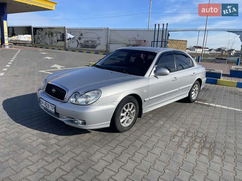Hyundai Sonata 2002