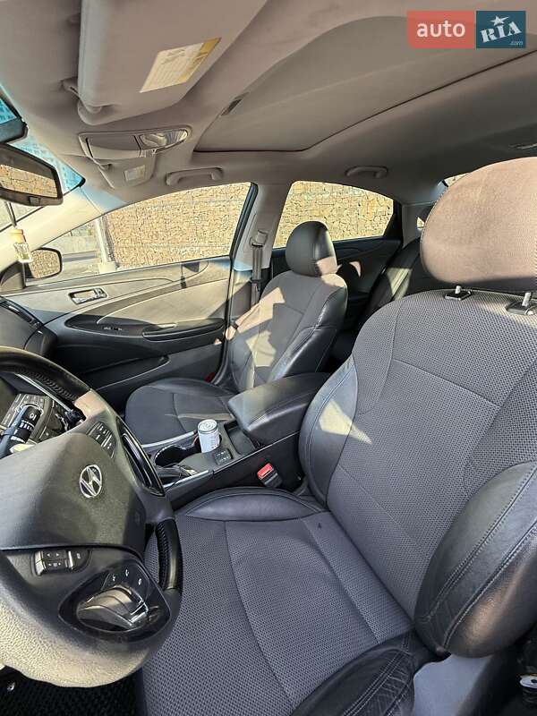 Седан Hyundai Sonata 2013 в Києві