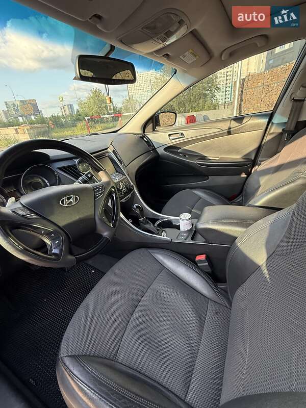 Седан Hyundai Sonata 2013 в Києві
