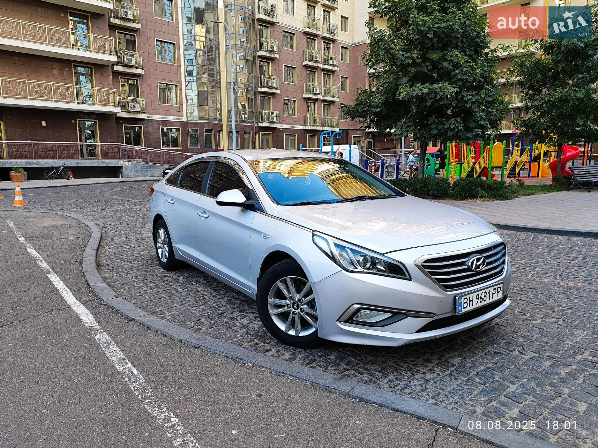 2015 Hyundai Sonata - мініатюра 10