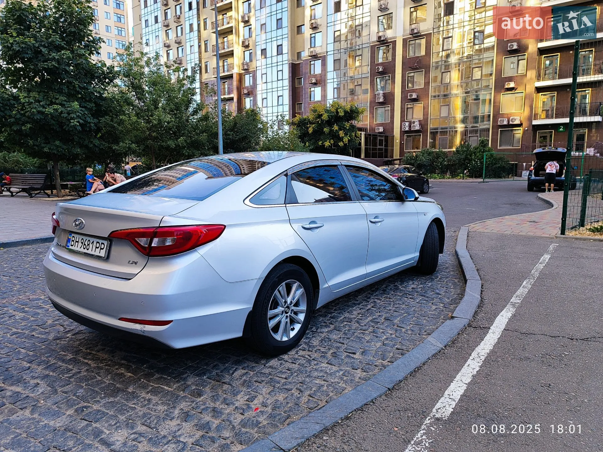 2015 Hyundai Sonata - мініатюра 9