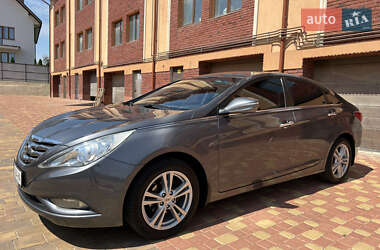 Седан Hyundai Sonata 2011 в Черновцах