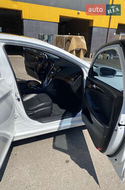 Седан Hyundai Sonata 2011 в 