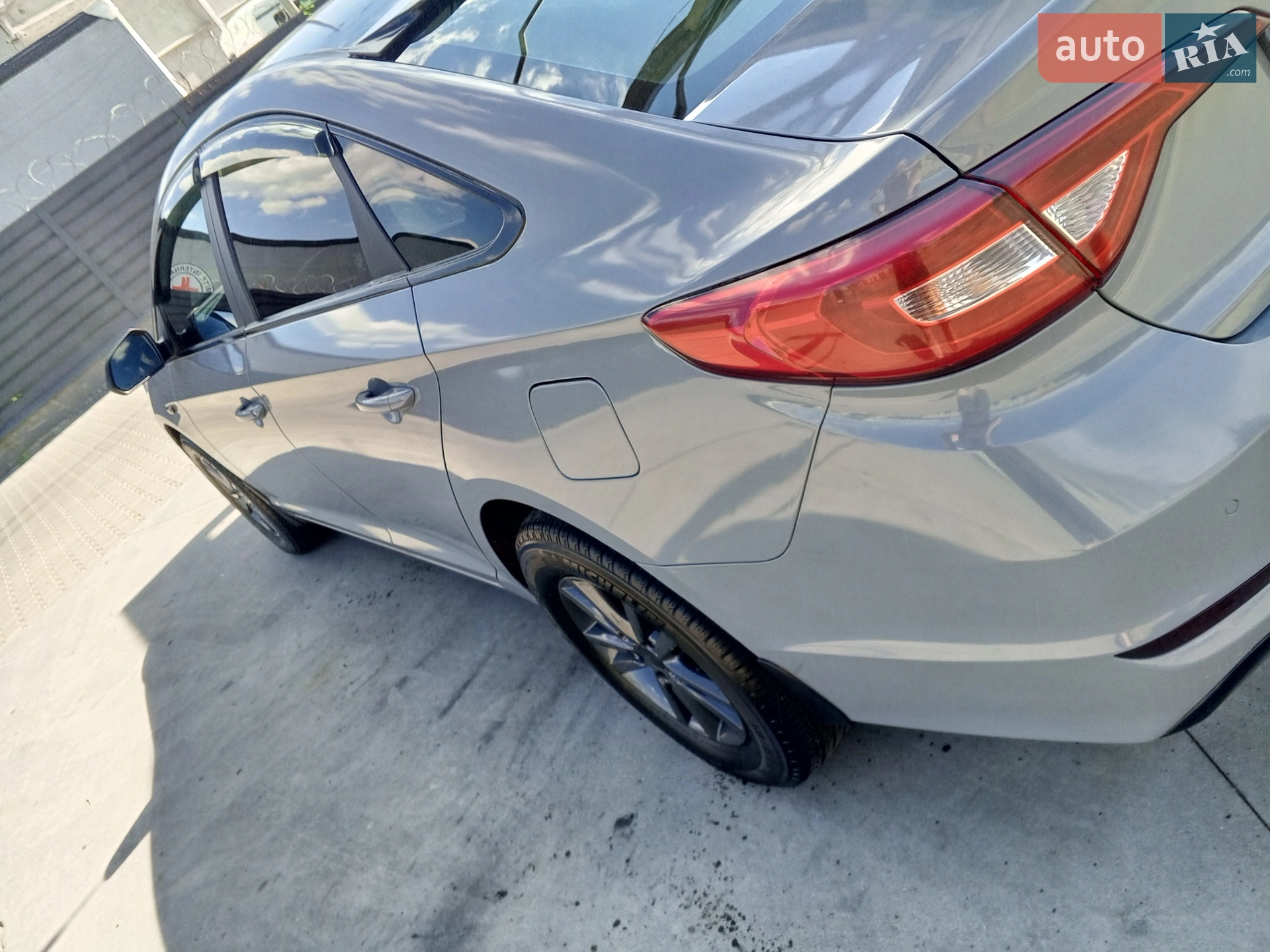 2014 Hyundai Sonata - мініатюра 19