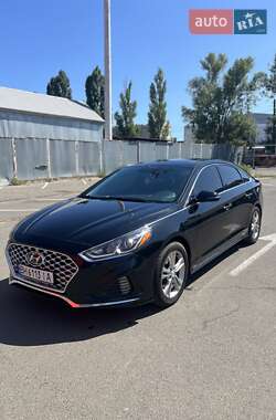 Седан Hyundai Sonata 2018 в Одессе
