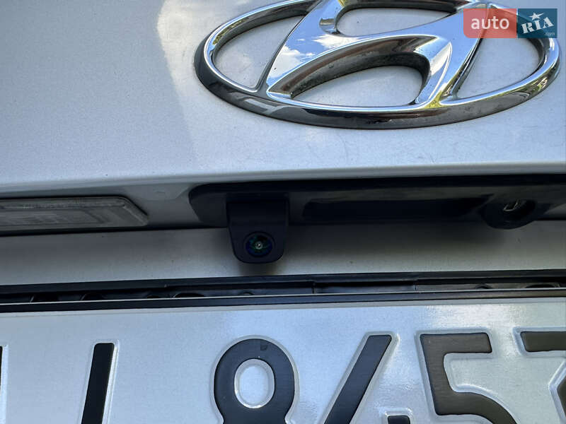 Седан Hyundai Sonata 2015 в Києві