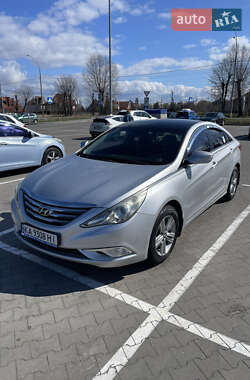 Седан Hyundai Sonata 2012 в Киеве