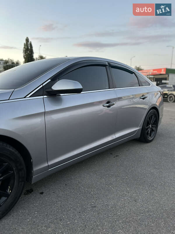Седан Hyundai Sonata 2015 в Полтаві