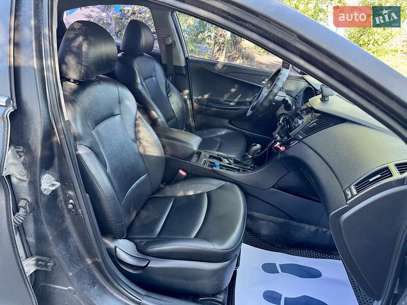 Седан Hyundai Sonata 2012 в Києві