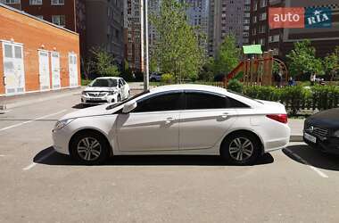 Седан Hyundai Sonata 2014 в Луцке