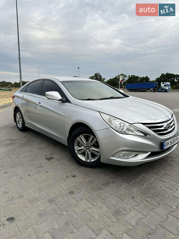 Hyundai Sonata 2014