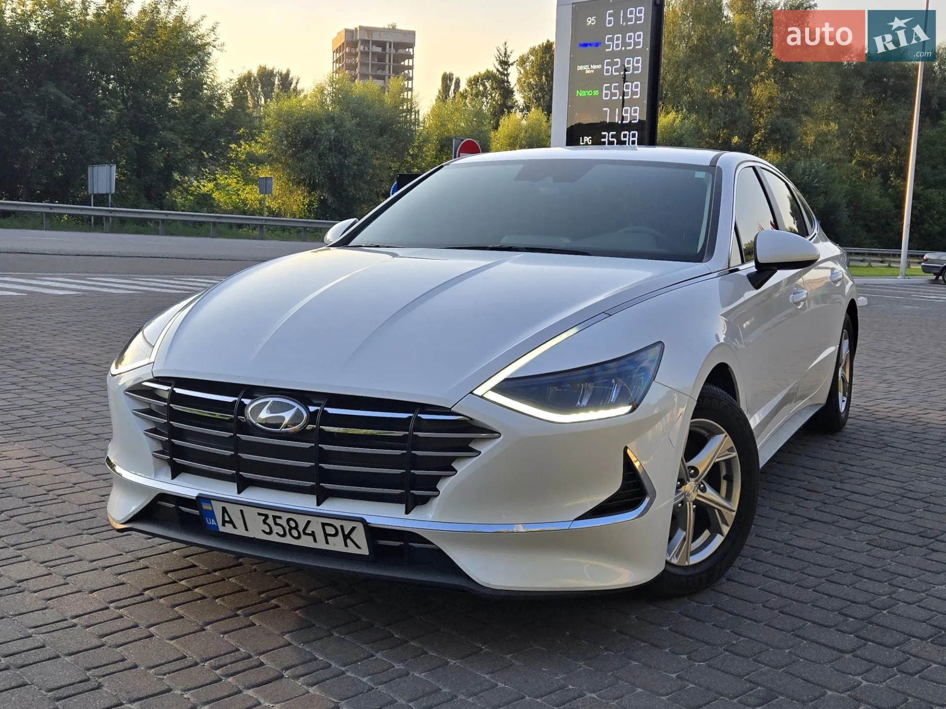 2019 Hyundai Sonata - мініатюра 11