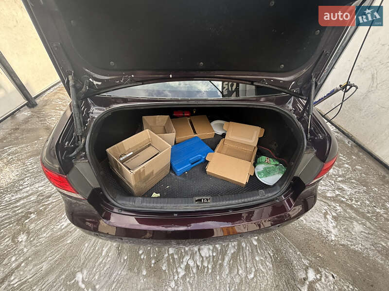 Седан Hyundai Sonata 2006 в Києві